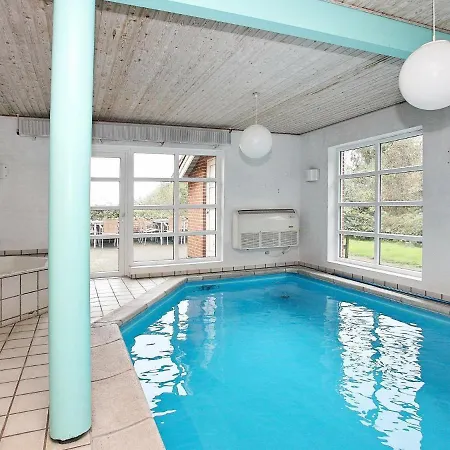 10 Person In Holiday home *