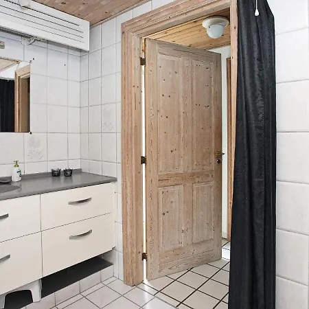 10 Person In Feriehus Fur