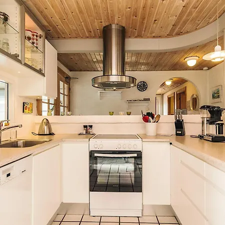 10 Person In Holiday home