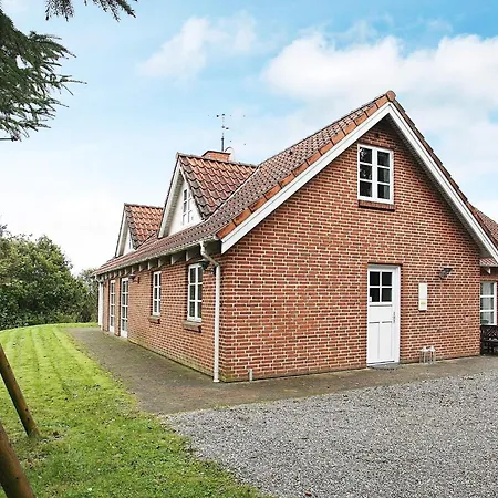 度假居 10 Person In Fur-by Traum *