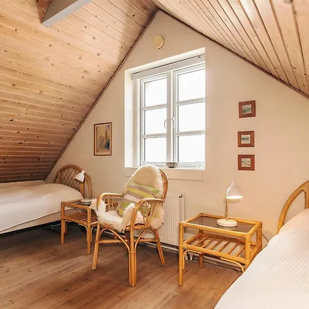 度假居 10 Person In Fur-by Traum *