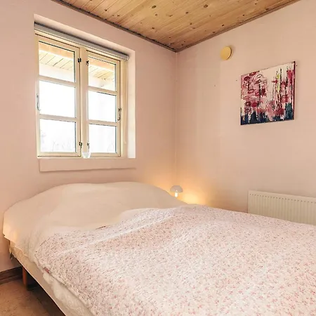 10 Person In Fur-by Traum * Fur